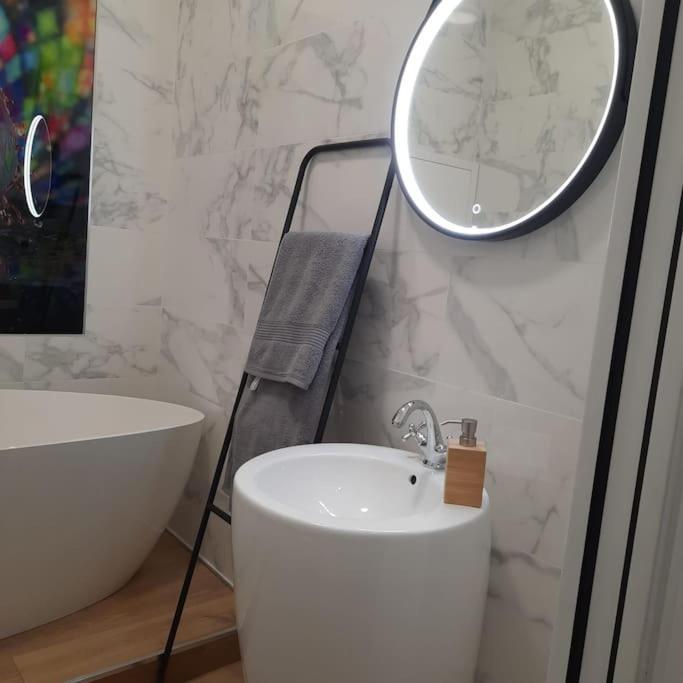 Apartment : Magnifique Studio En Face De La Gare *